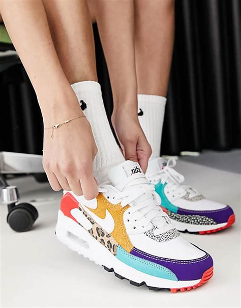 nike schoenen felle kleuren